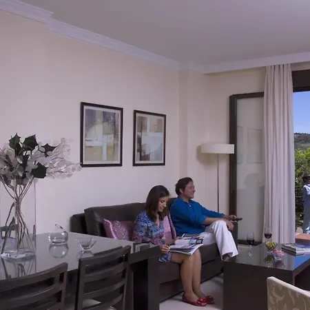 Apartahotel Albayt & 3*