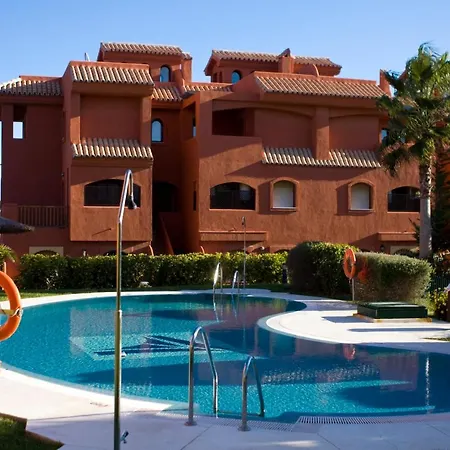 Albayt & Aparthotel Estepona